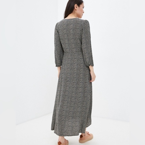 GAP LENZING™ ECOVERO™ Flounce Midi Black and White Asymmetrical Wrap Dress - Picture 3 of 10